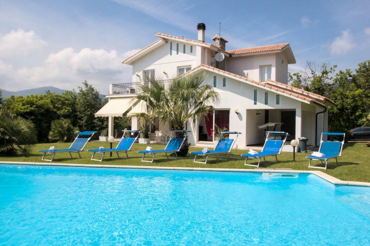 Villa Diadema Vezzi Portio Ngoại thất bức ảnh